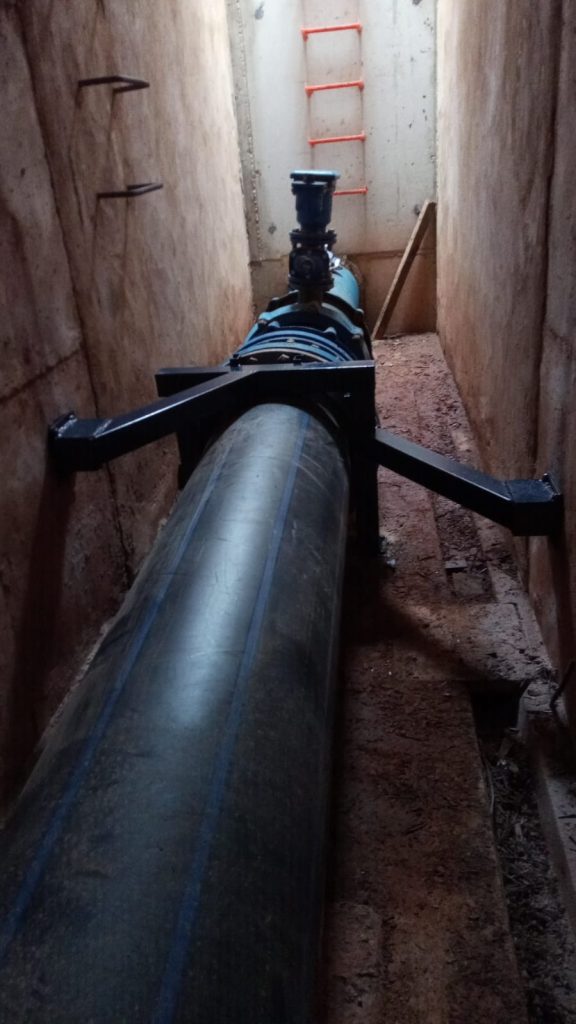 obra civil en jaén instalación de tubería de gran diámetro